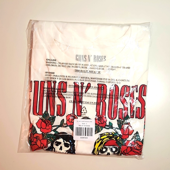 ❤️NWT VINTAGE TORRID BAND TEE - GUNS N' ROSES TEE - ROCK CONCERT - PLUS SIZE - Picture 4 of 11